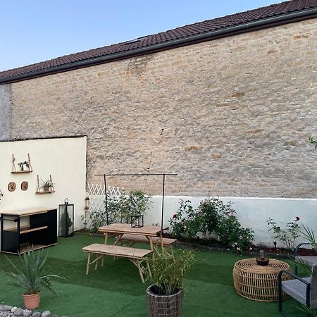 Le Chaumontais Ecolo Et Sa Terrasse Privee Leilighet Chaumont  Eksteriør bilde